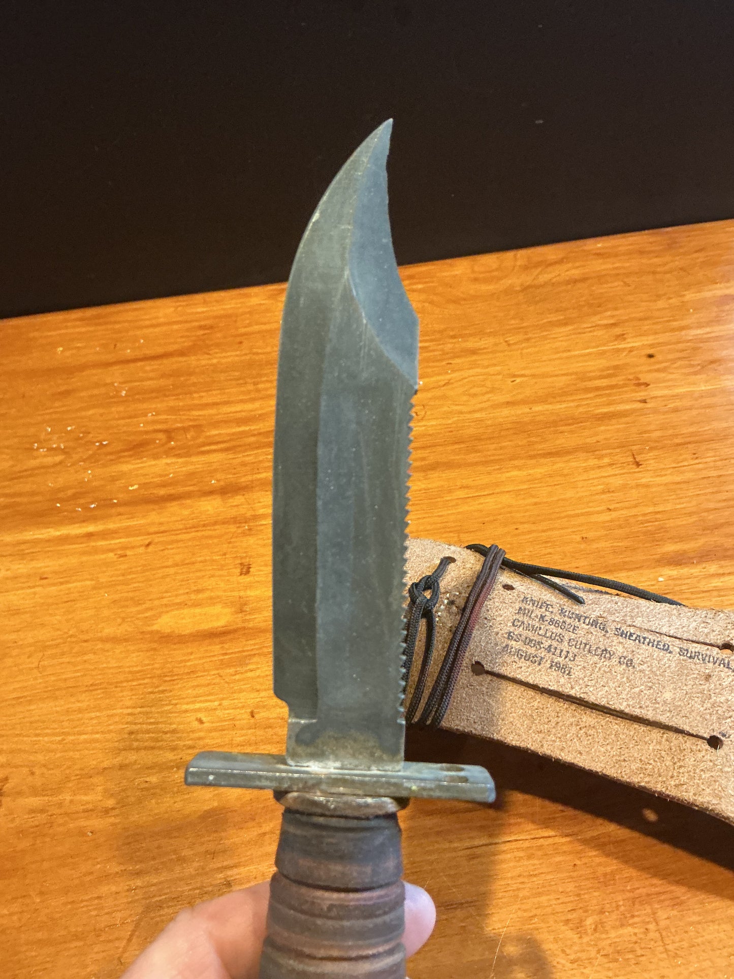 U.S.A.F PILOT SURVIVAL KNIFE with sheath CAMILLUS .