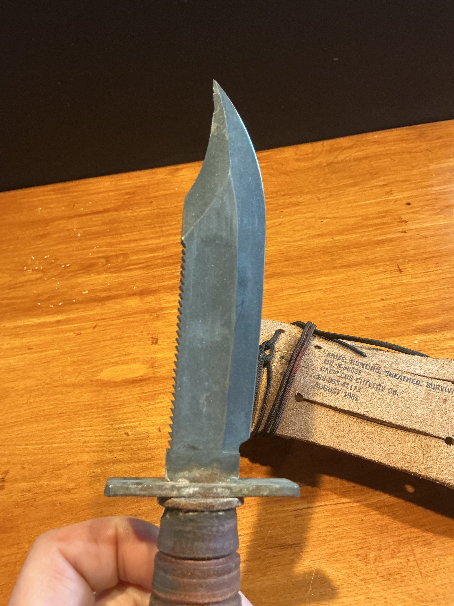 U.S.A.F PILOT SURVIVAL KNIFE with sheath CAMILLUS .