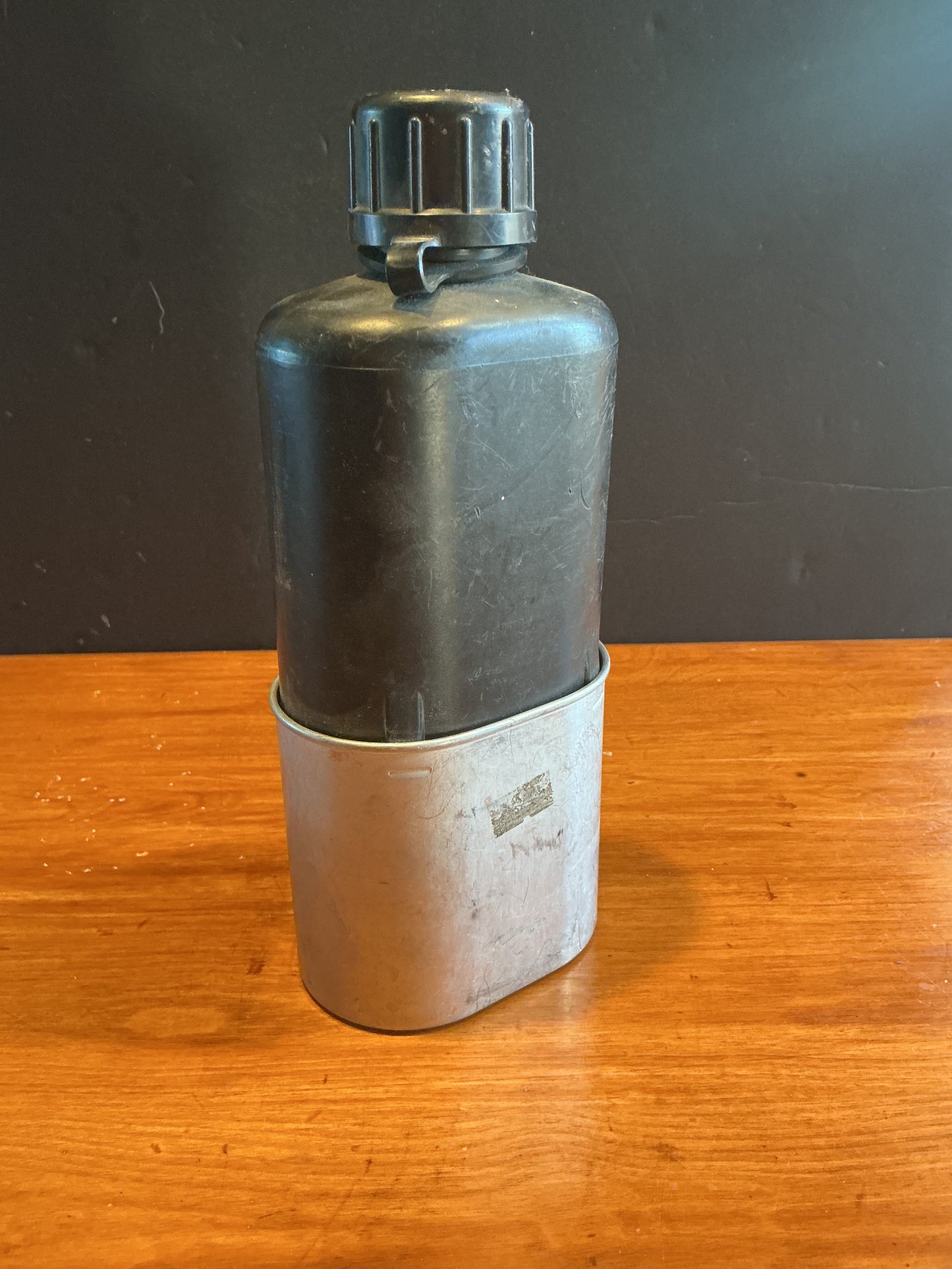 SWISS MILITARY M84 CANTEEN WITH CUP