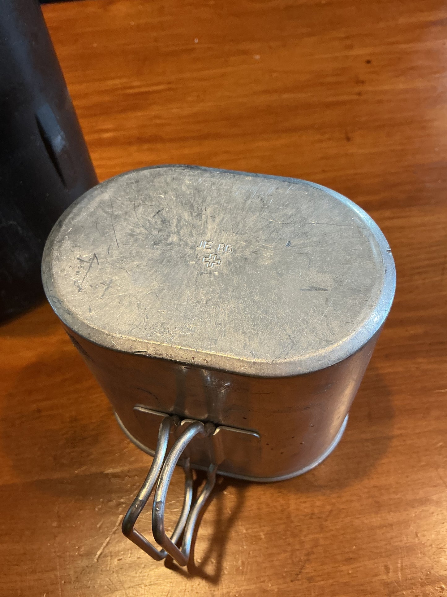 SWISS MILITARY M84 CANTEEN WITH CUP