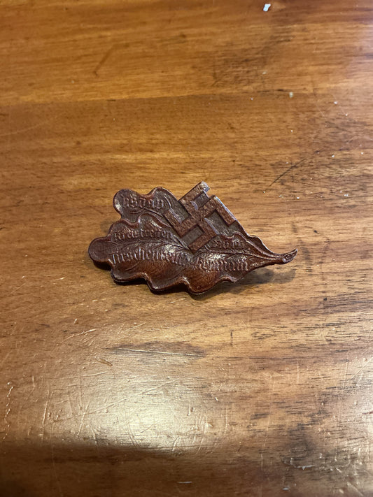German Leather TINNIE Badge 1937