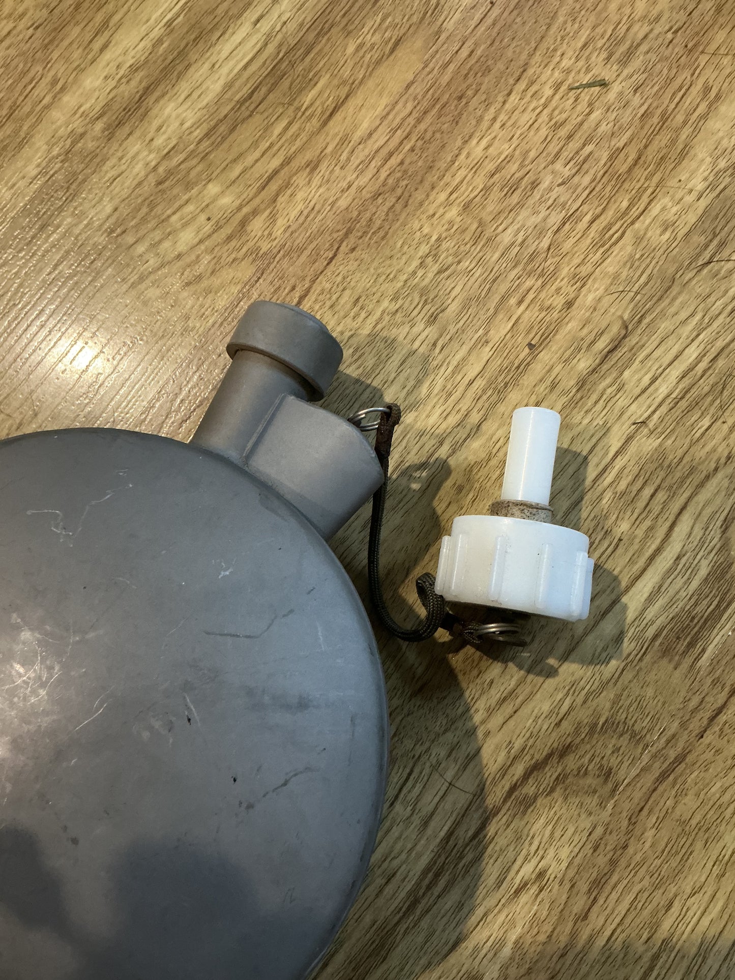 USGI METAL 1 QUART ARCTIC CANTEEN