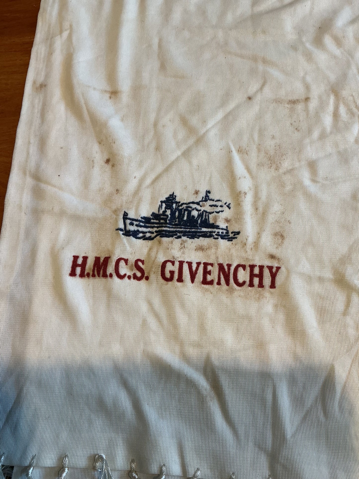 H.M.C.S GIVENCHY  SILK SWEETHEART SCARF
