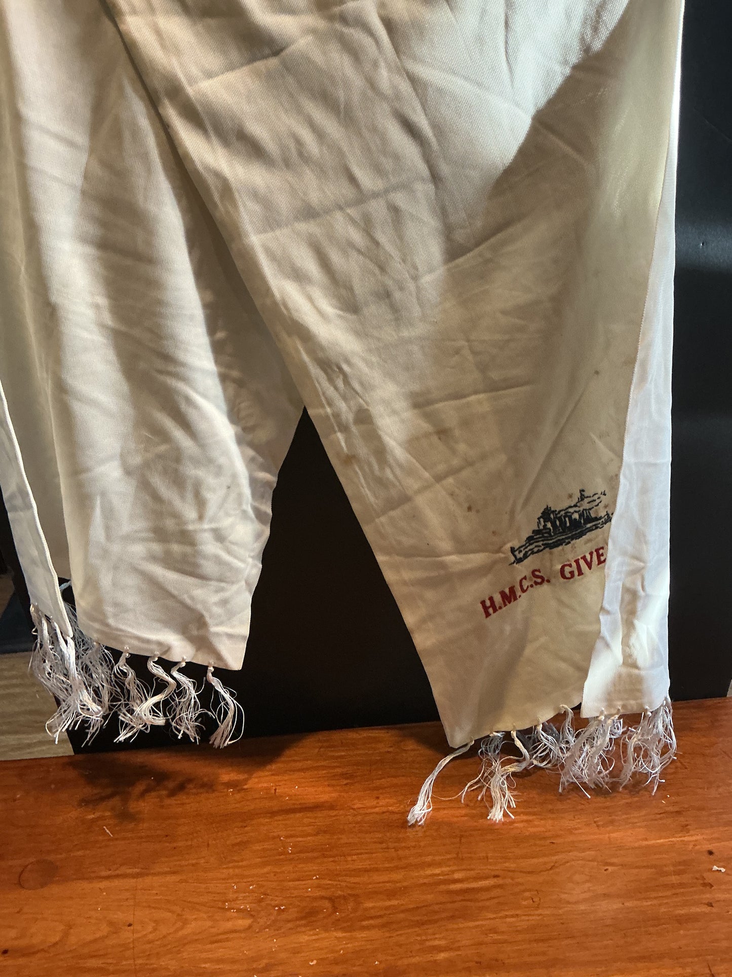 H.M.C.S GIVENCHY  SILK SWEETHEART SCARF