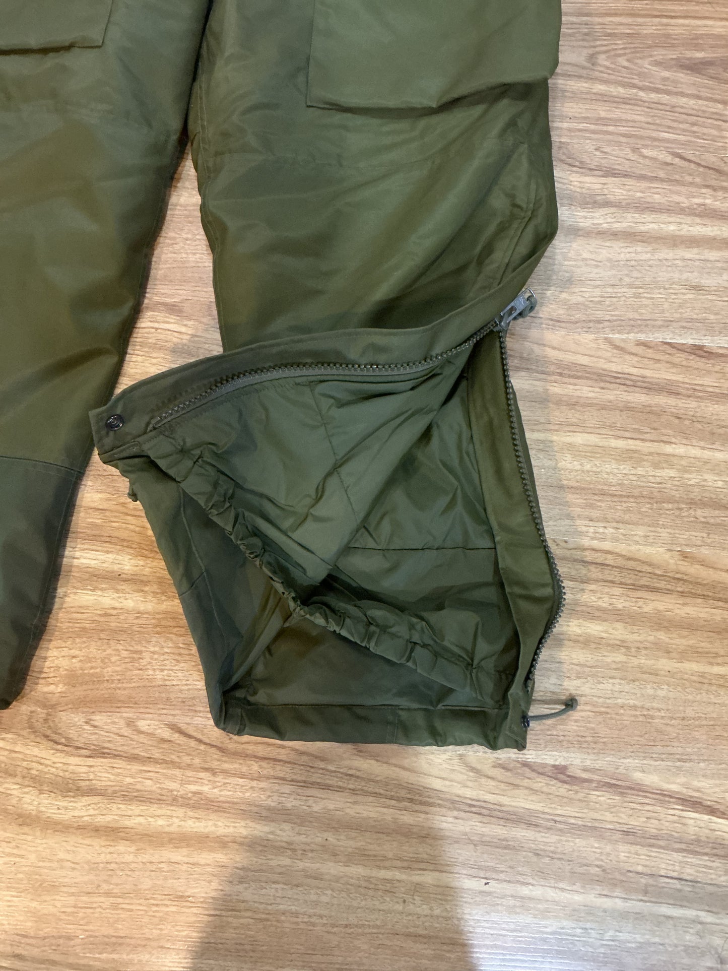 Canadian Army Combat Cold Weather Overalls Medium Tall