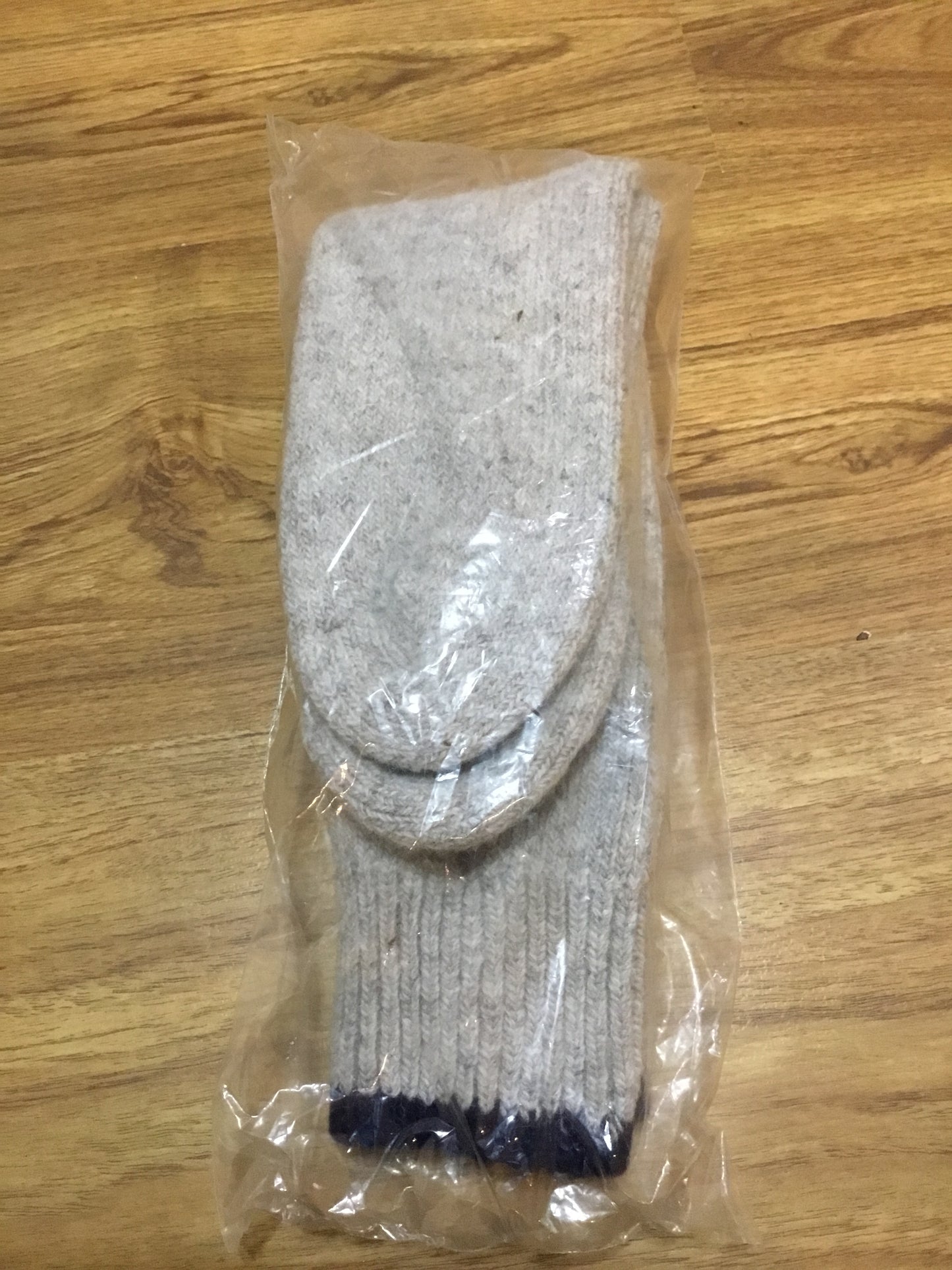 New Heavy/Weigh Military Wool Socks , size LARGE