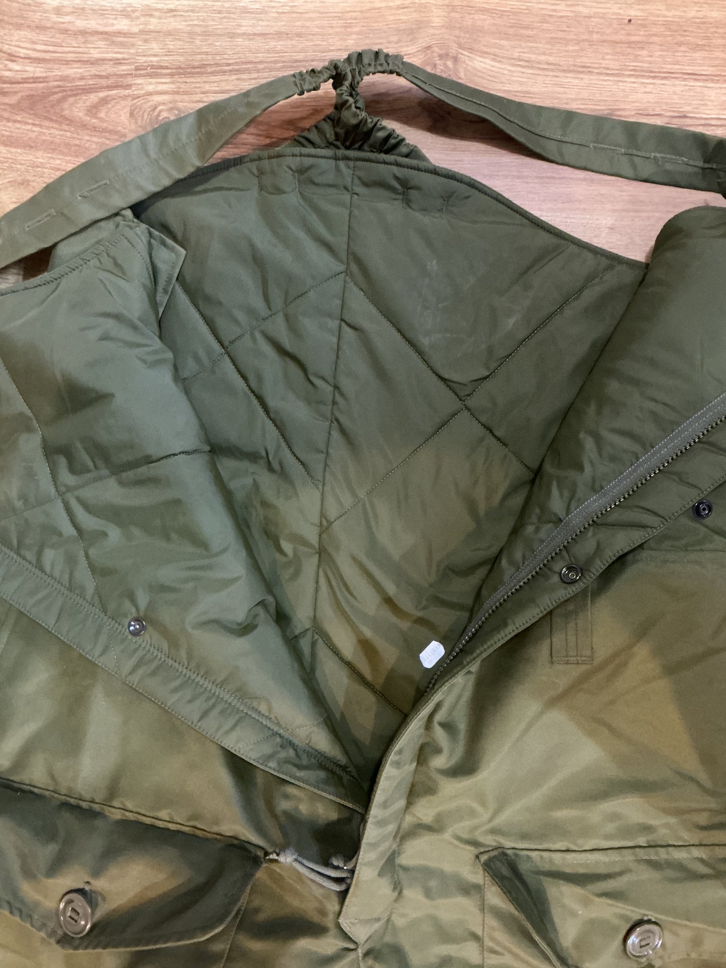 Canadian Army Combat Cold Weather Overalls Size Medium regular