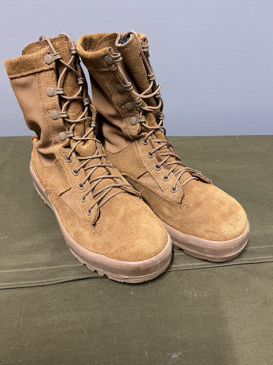 Belleville  Boots Size 6 W Gore-Tex Lined
