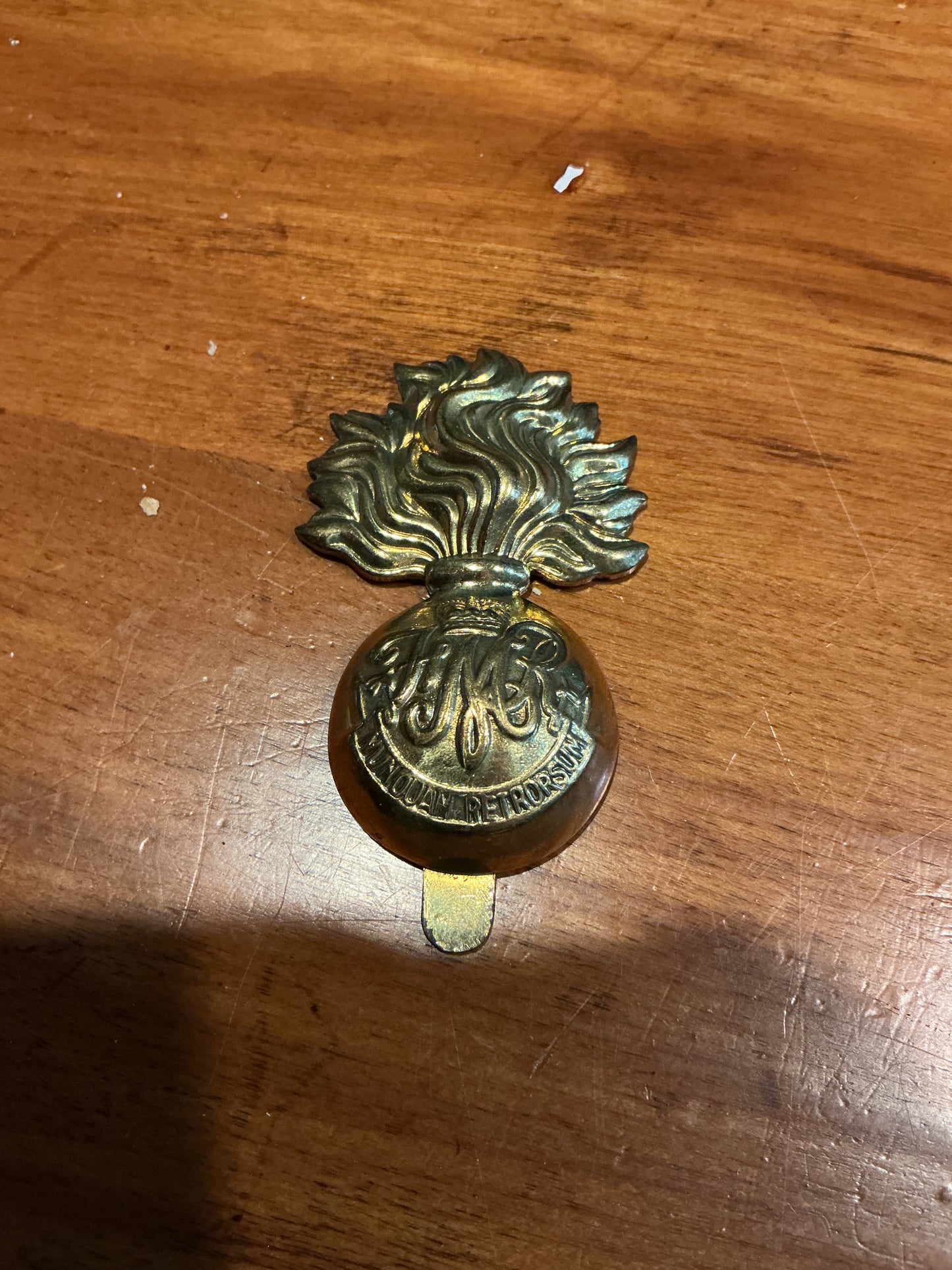 Canadian Les Fusiliers Mont Royal Regiment Cap Badge