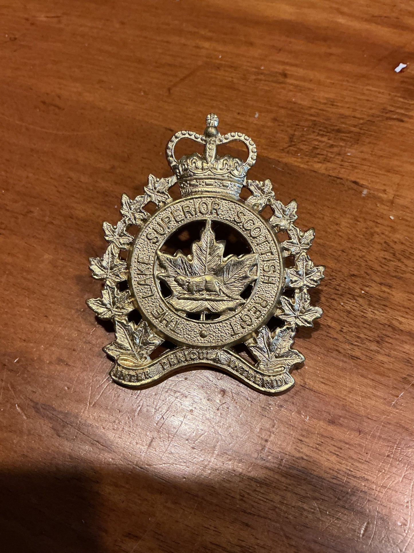 Canadian Lake Superior Scottish Regiment Cap Badge