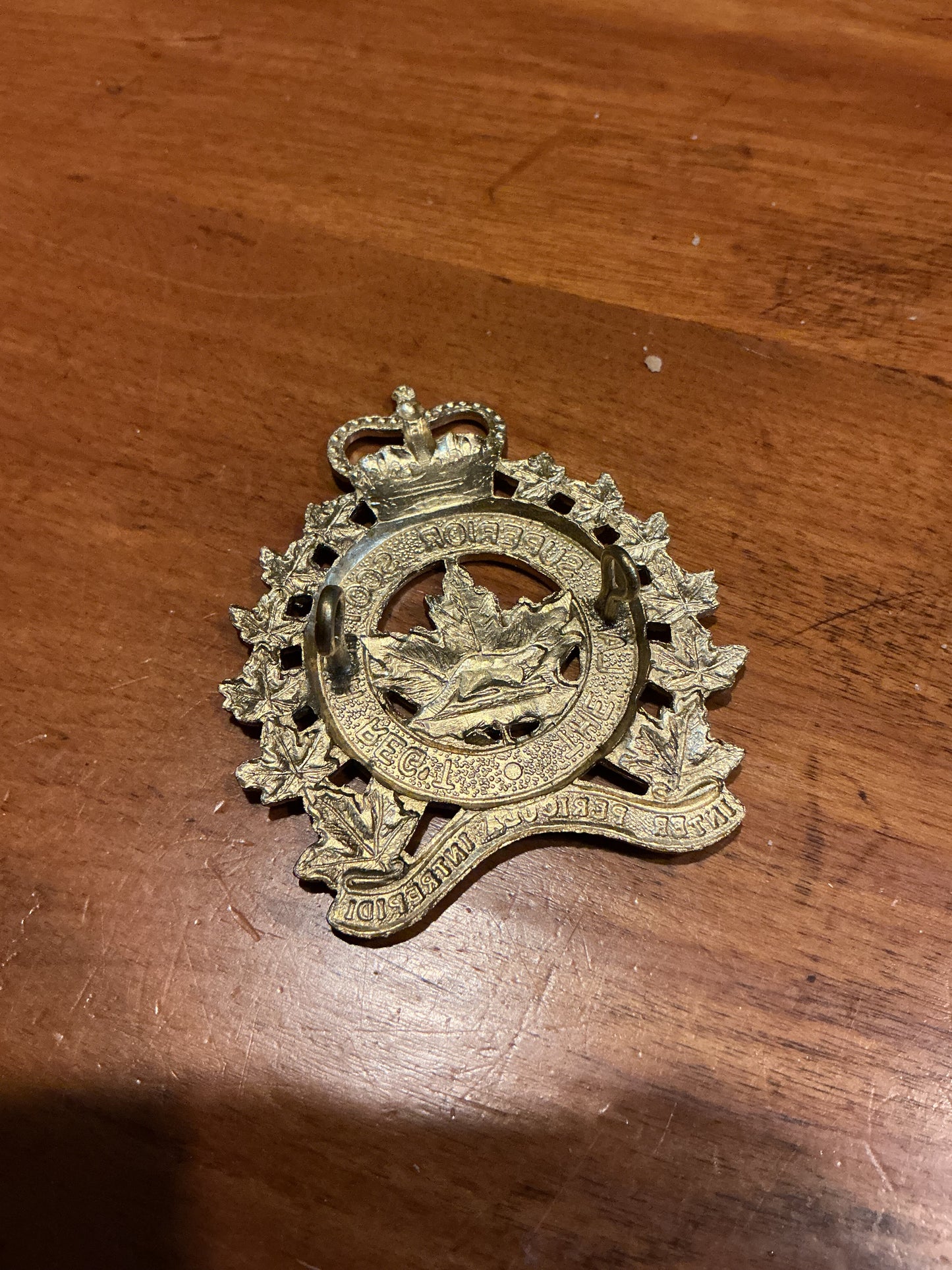 Canadian Lake Superior Scottish Regiment Cap Badge