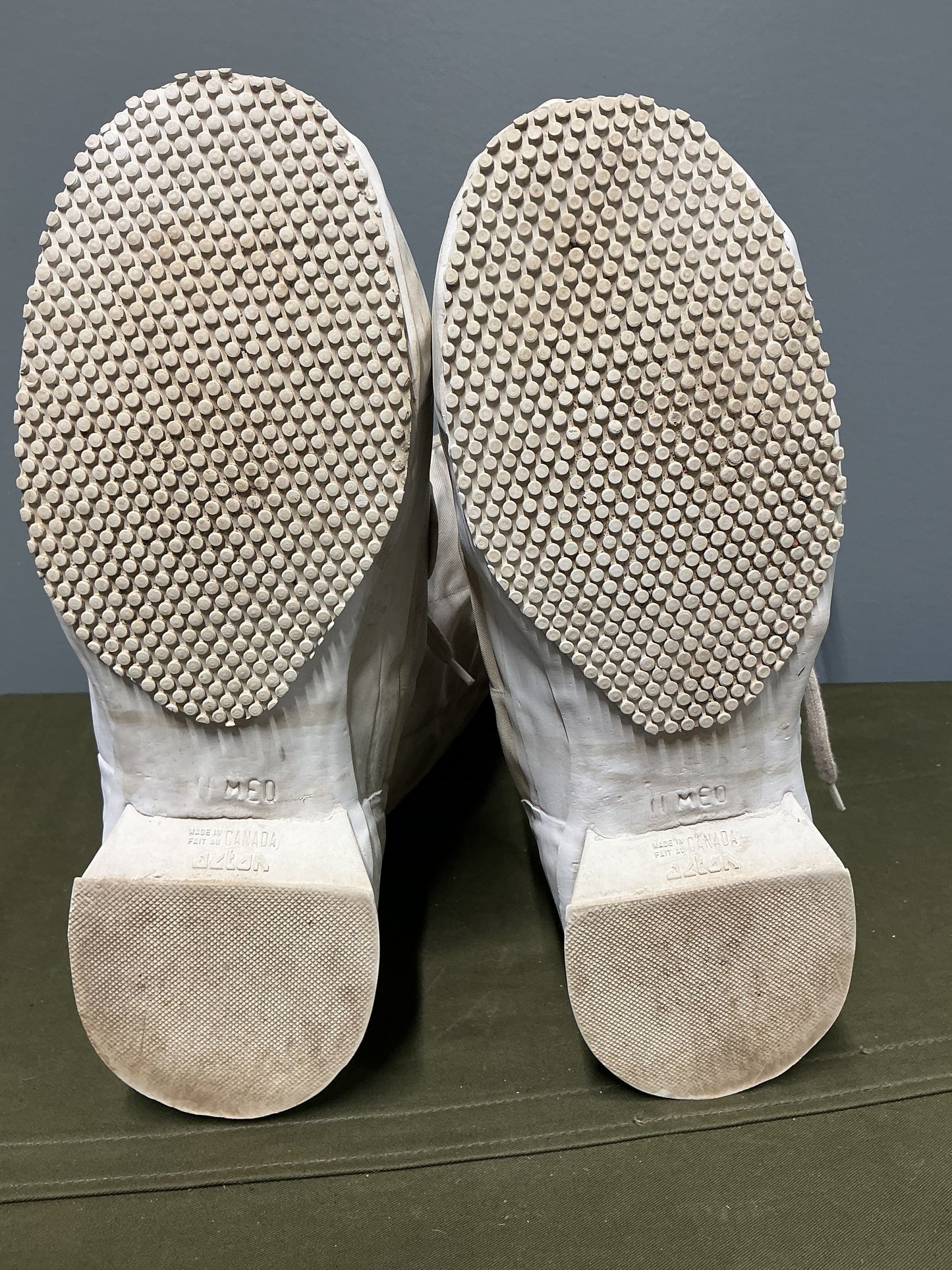 Canadian Military Winter Mucklucks and Liners Size 11