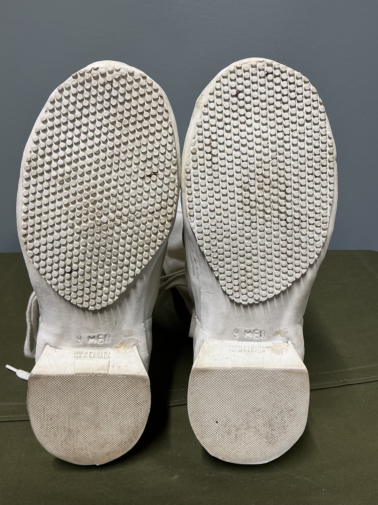 Canadian Military Mucklucks with Liners, Size 9 In good condition