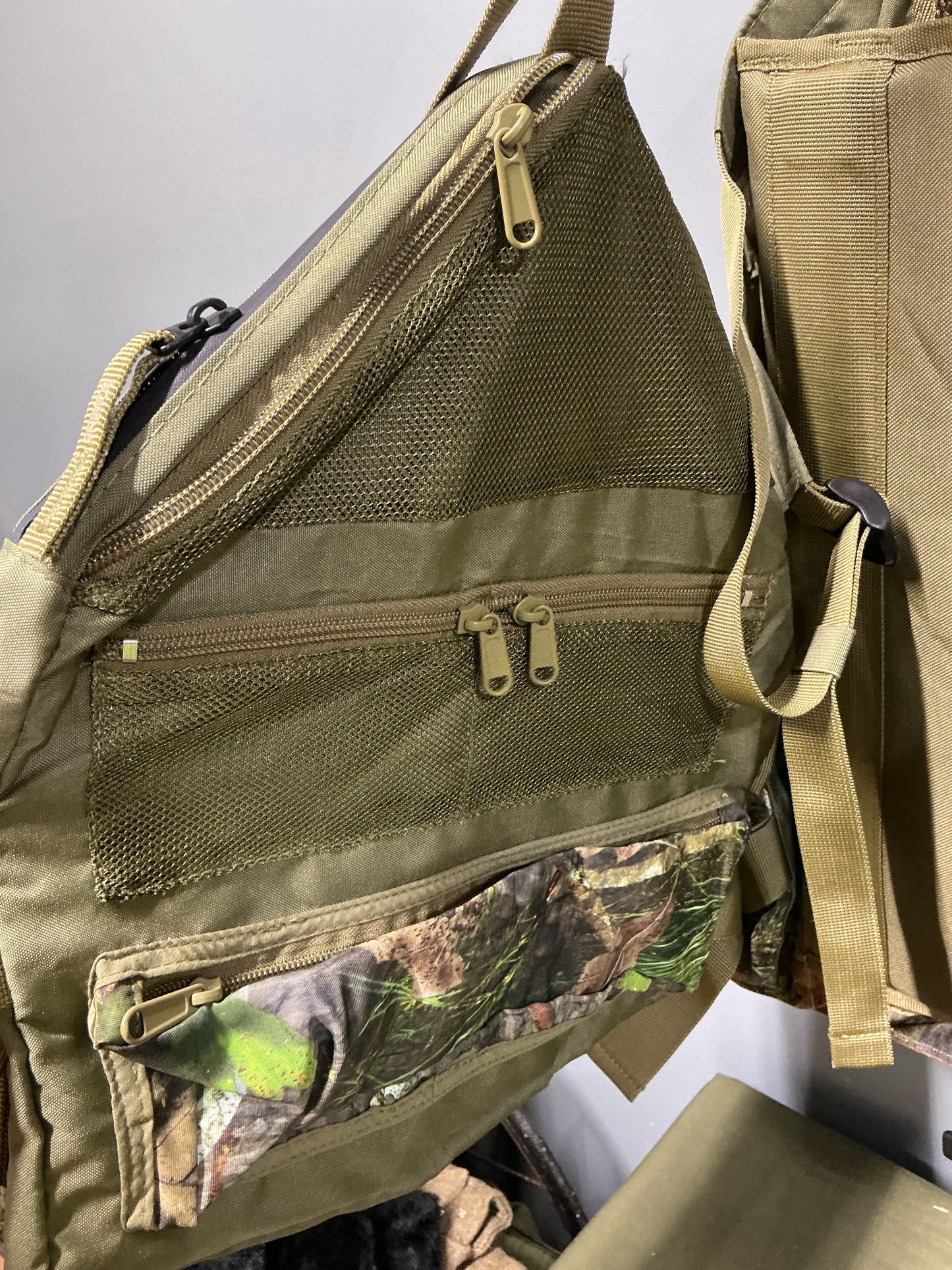 New Primos Hunter Rocker Vest Turkey Hunter Size XL to XXL