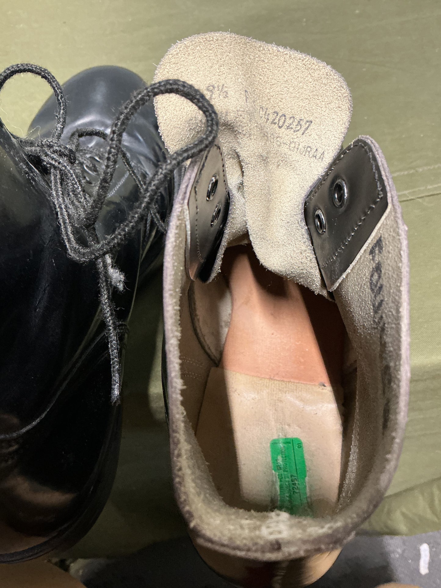 Vintage Canadian Forces Parade/Dress  Boots 9 1/2 F