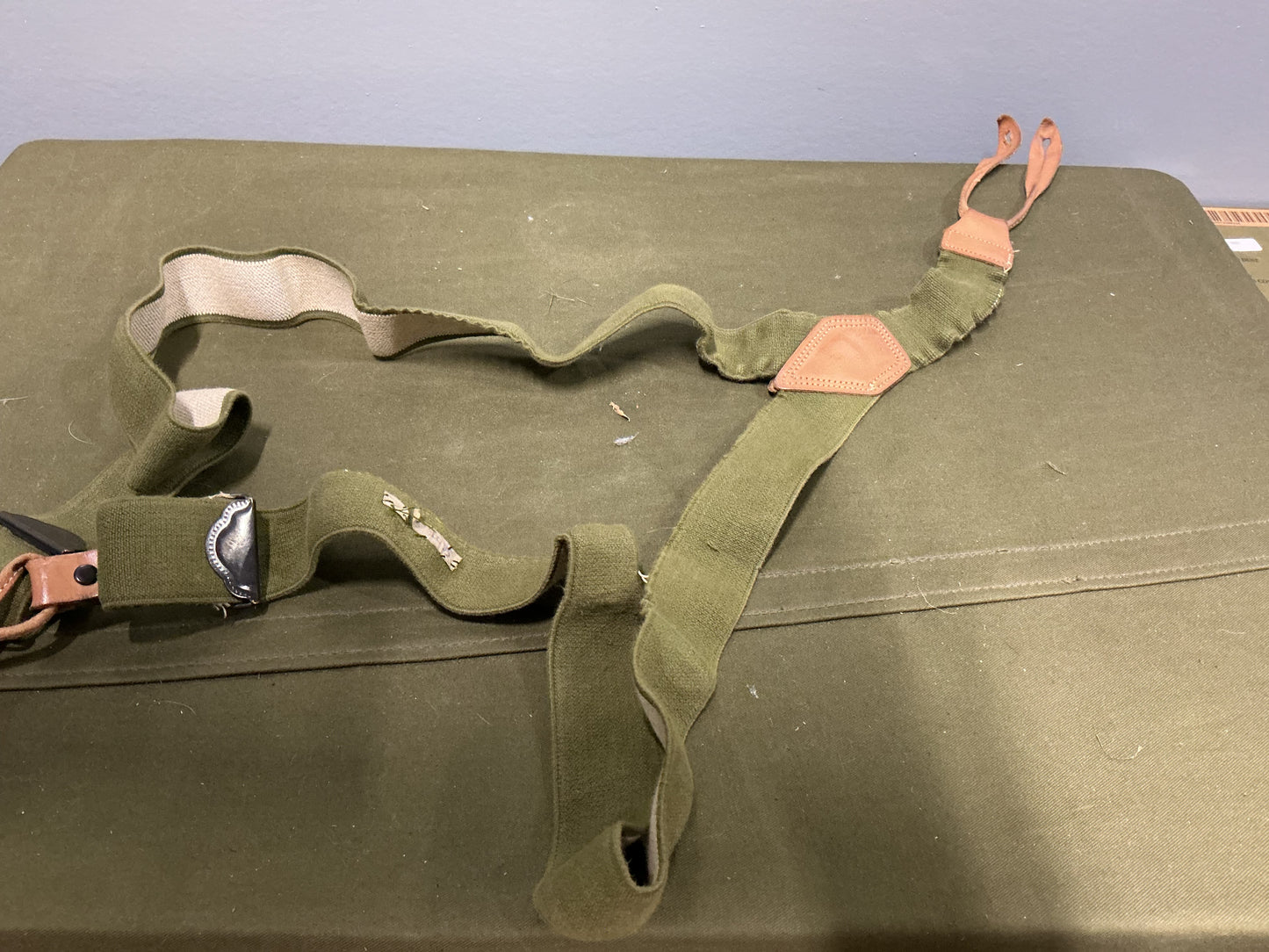 Canadian Military Button Type Suspenders