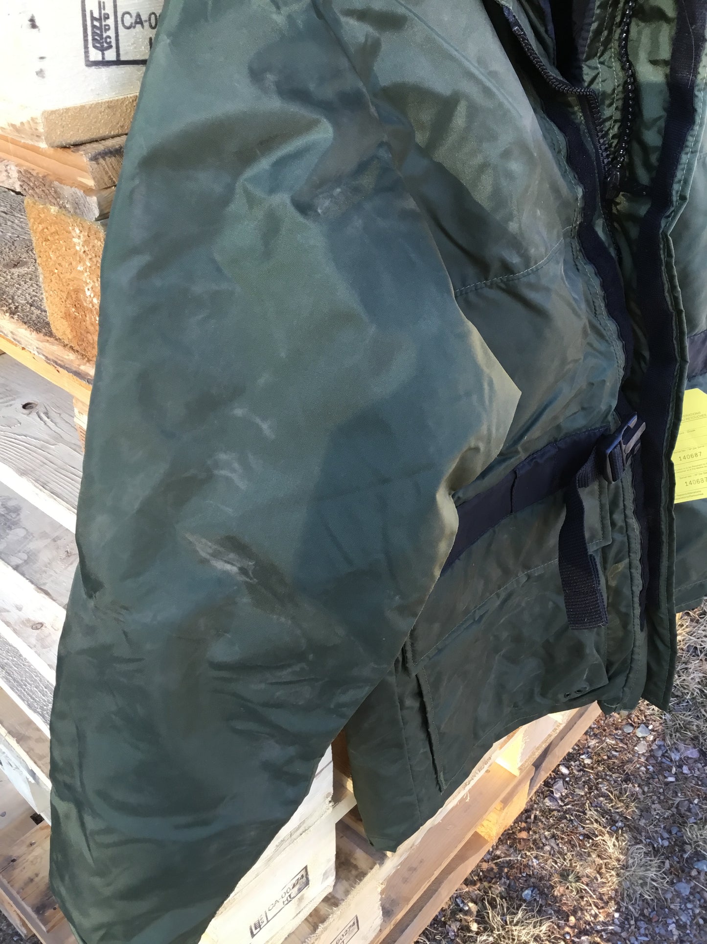 Green Mustang Floater Coat (Medium )