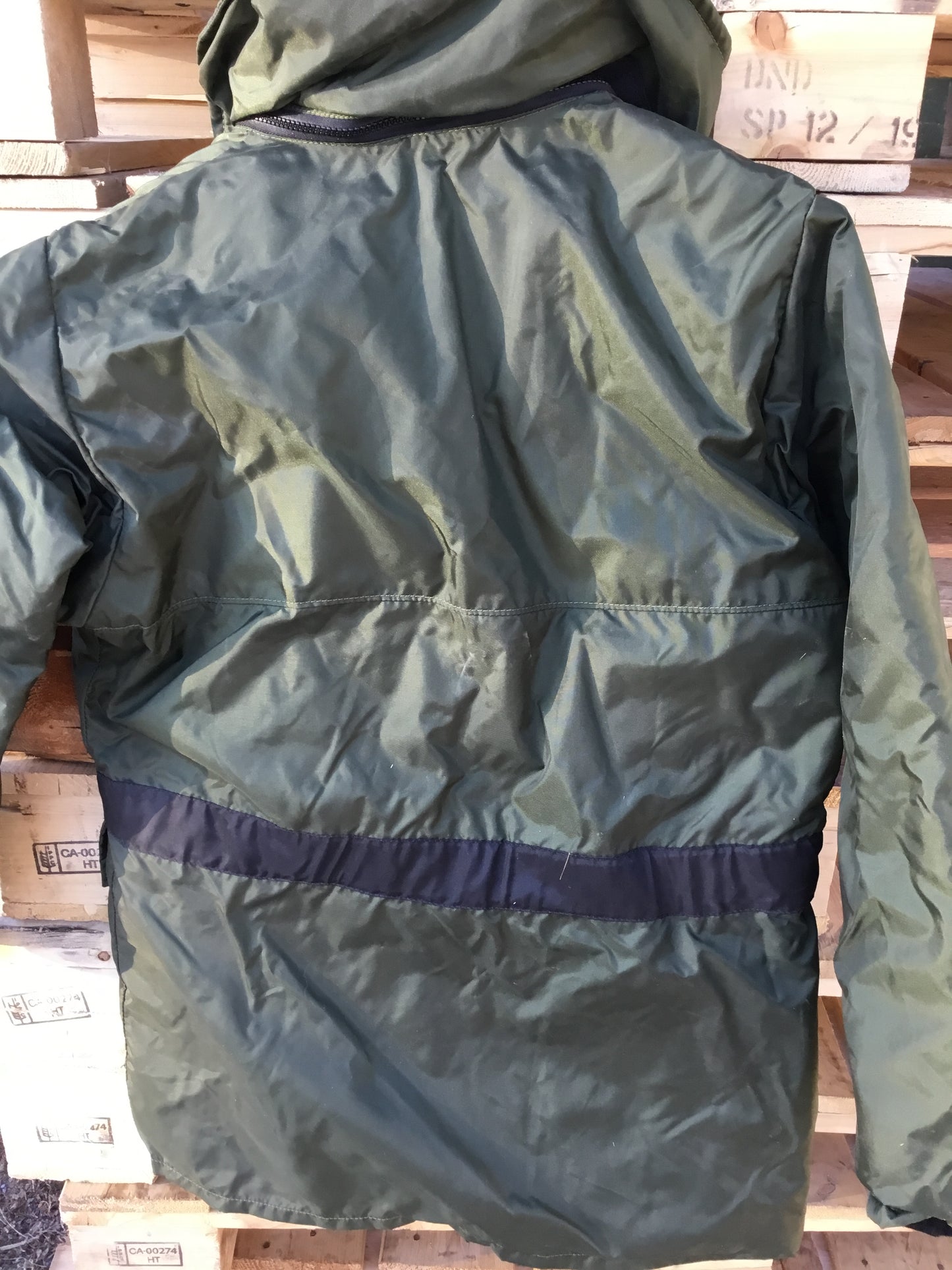 Green Mustang Floater Coat (Medium )