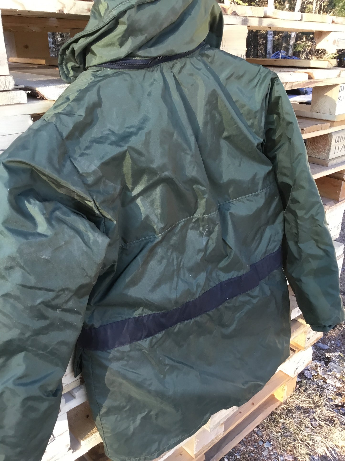 Green Mustang Floater Coat (Medium )