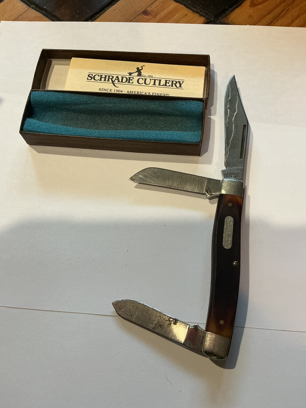 Vintage Old Timer 3 Blade  Knife with box U.S. made