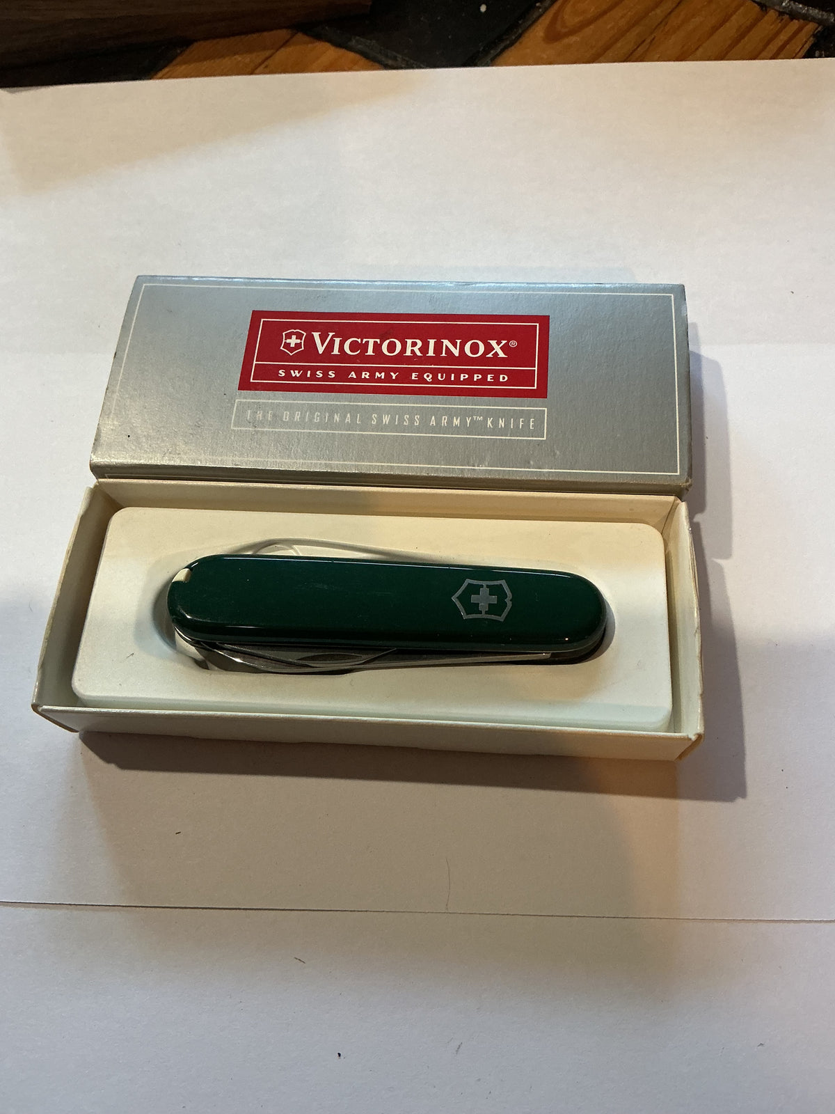 Swiss Army Knife in Box ( Bantam Hunter Green )