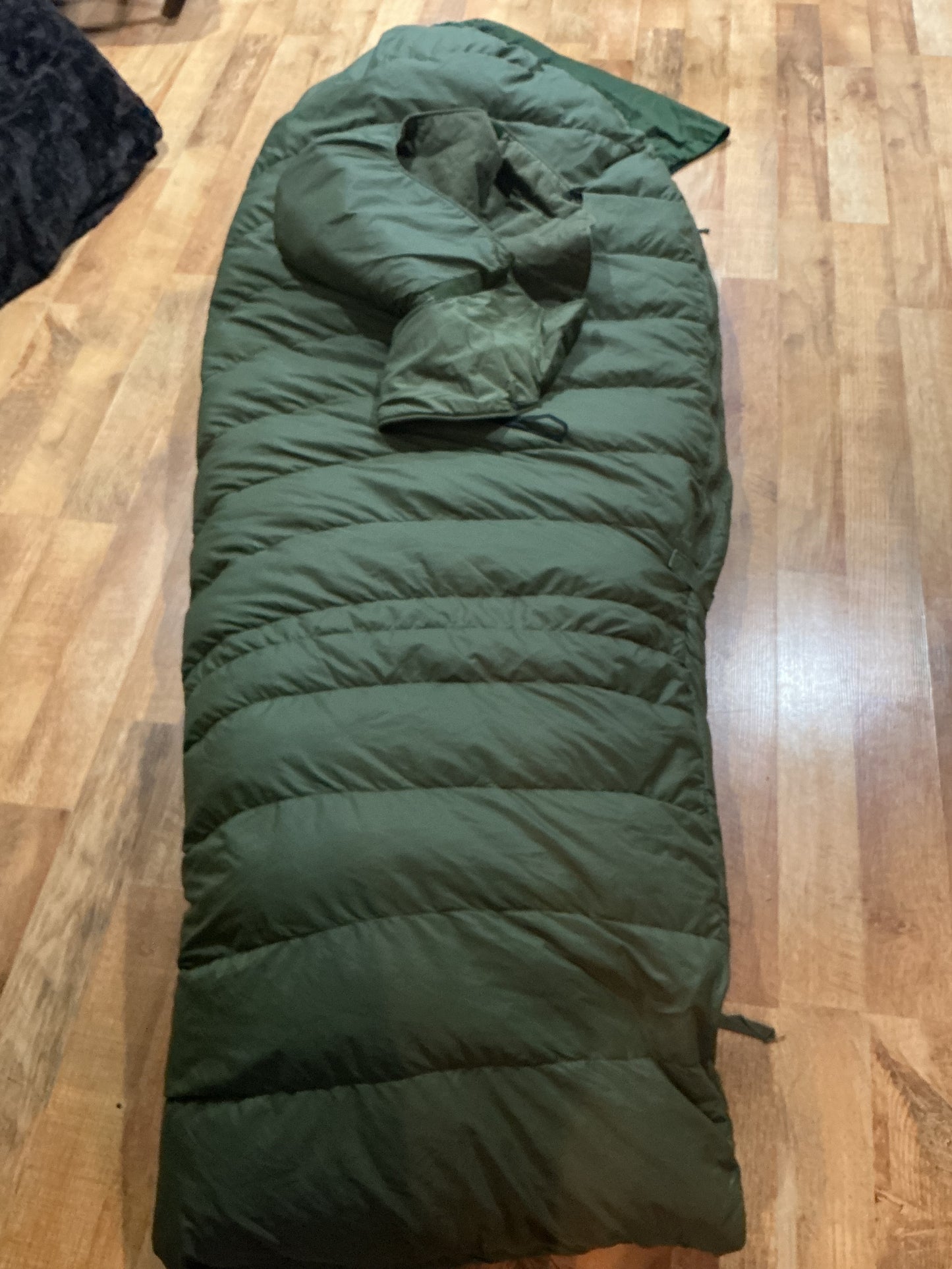 Canadian Military 5 piece Arctic Sleeping Bag