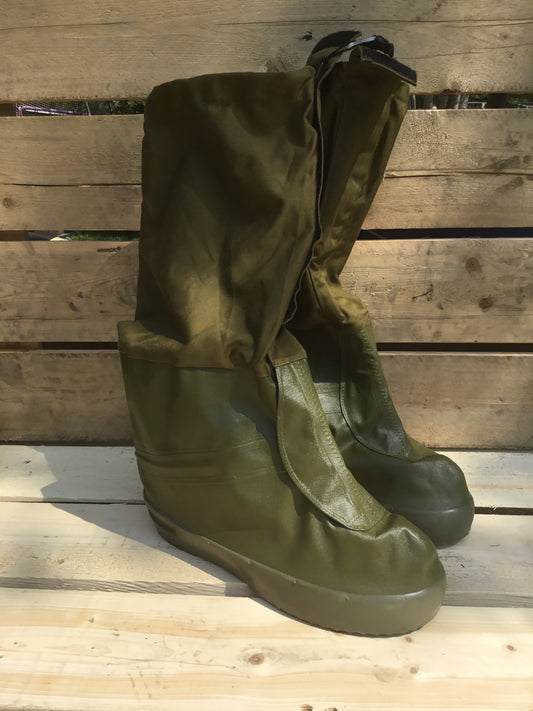 MITTET THERMAL OVERBOOTS FOR COLD WEATHER Size 11 1/2 -12