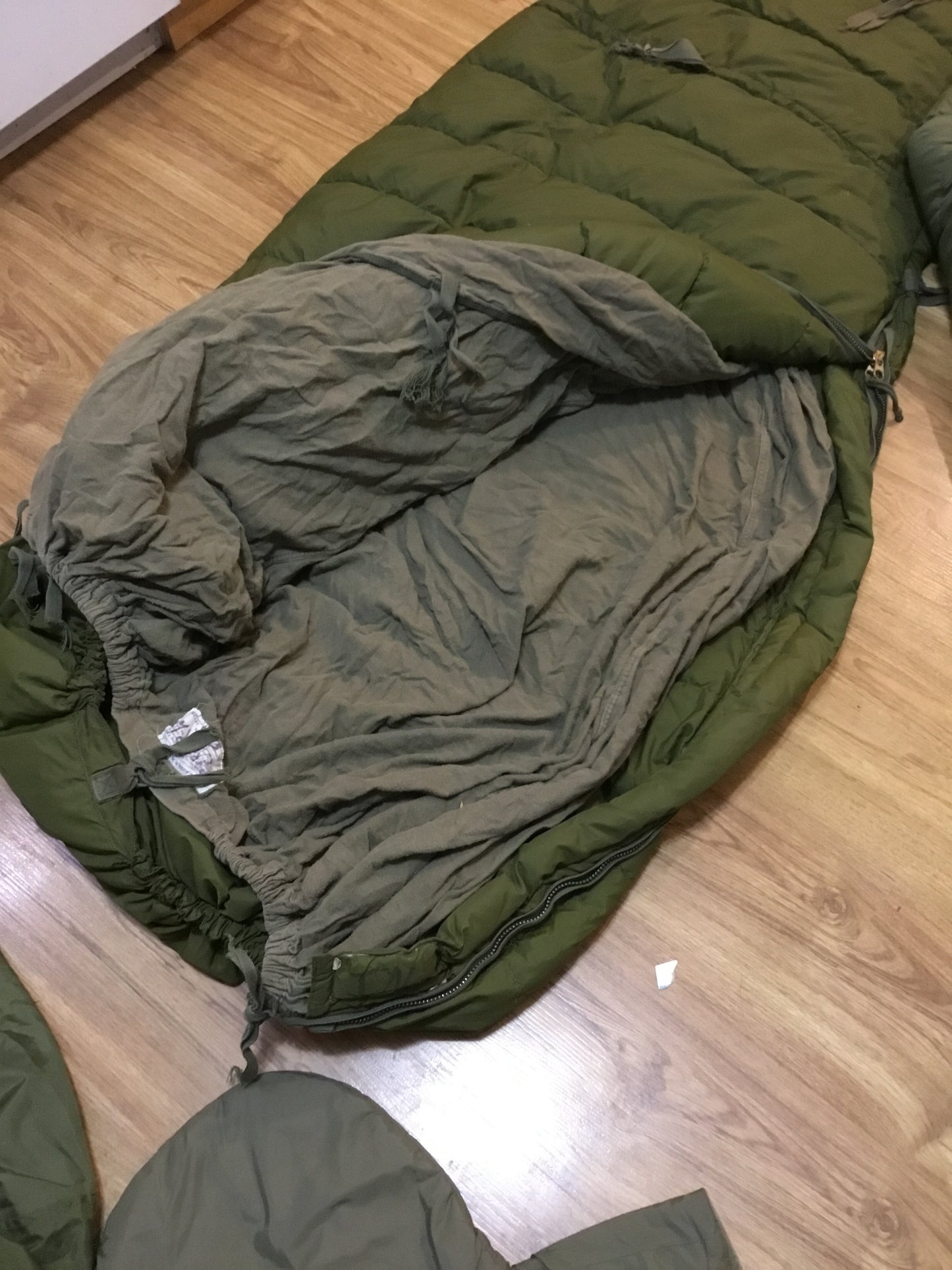 Canadian  Military 5 piece Arctic Sleeping Bag