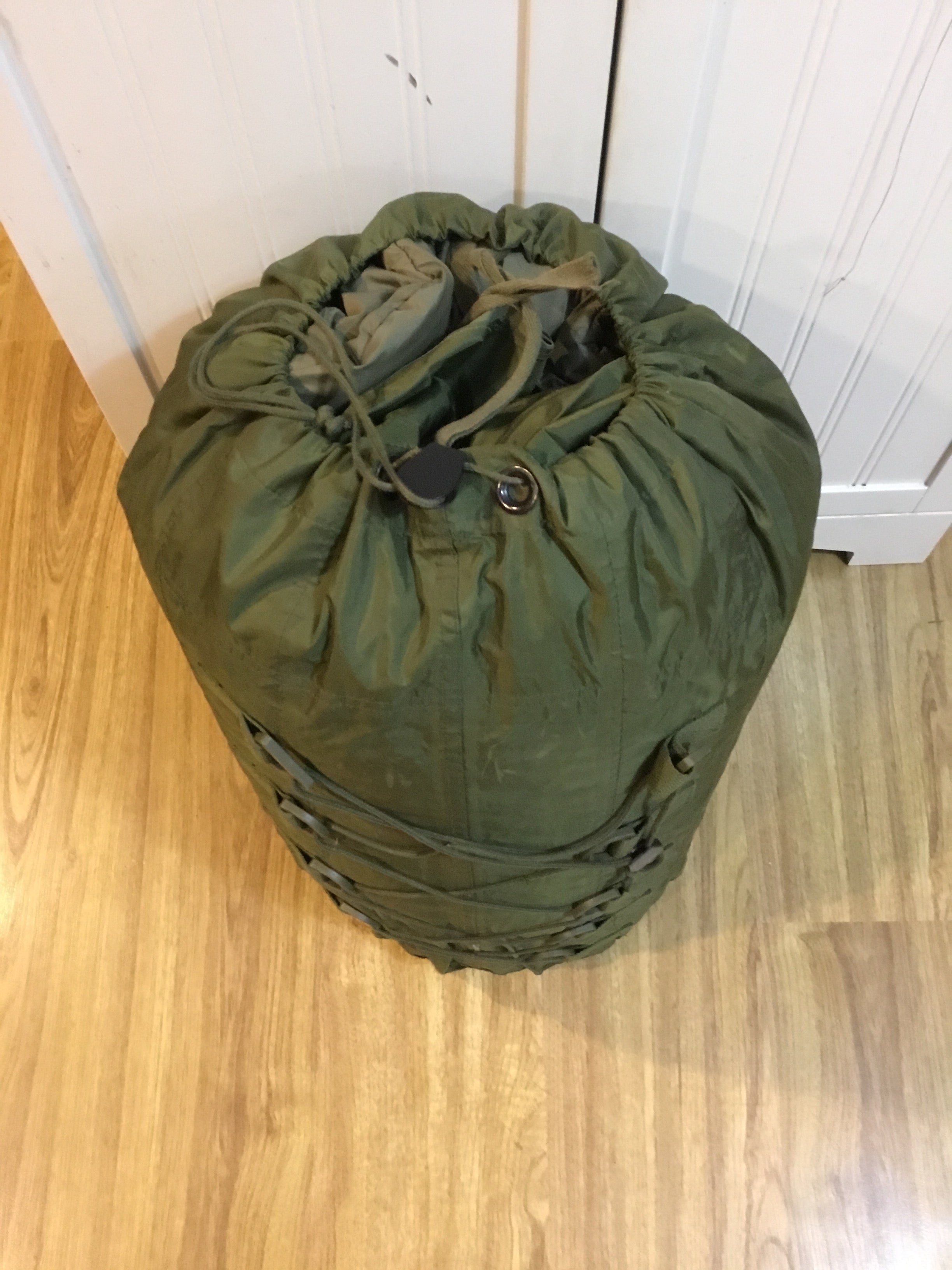 Military cold weather sleeping bag hotsell