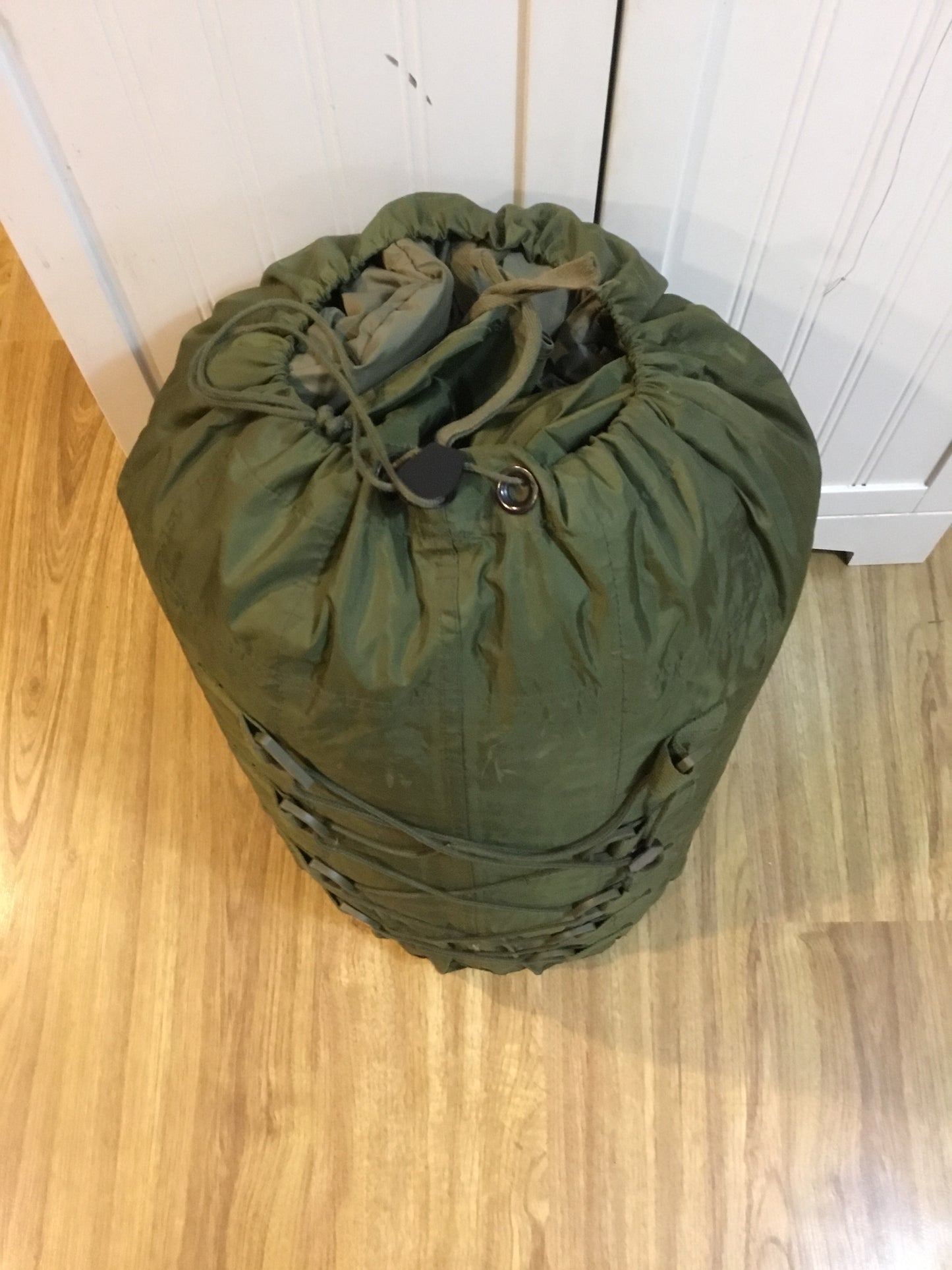 Canadian  Military 5 piece Arctic Sleeping Bag