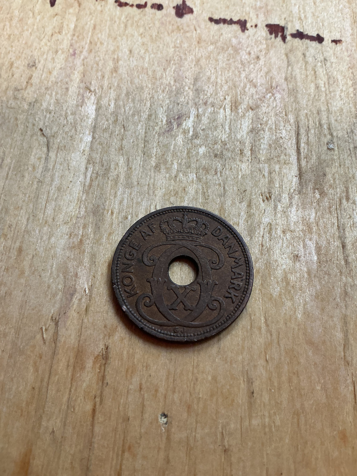 Denmark 1936-N 5 Ore , in circulated condition