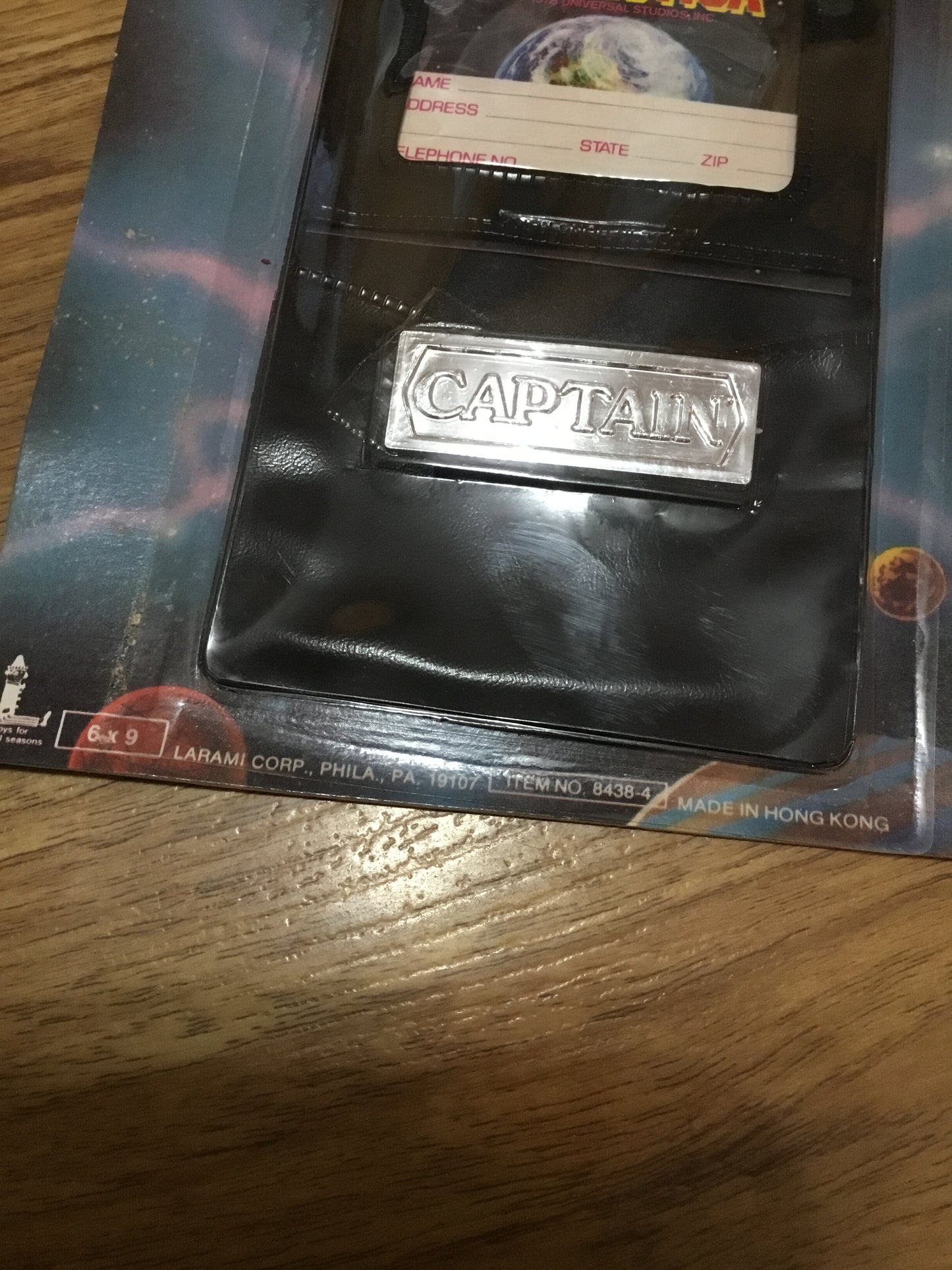 Battlestar Galactica - Captains ID Wallet - 1978 On Card