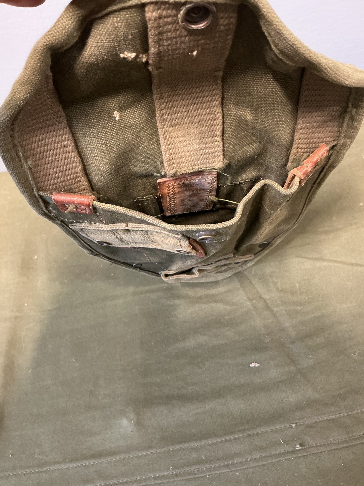 U.S. Military Canvas Shovel cover Model 56