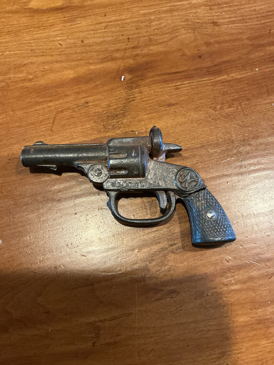 ANTIQUE  NICHOLS CAST IRON CAP GUN 1925-1930s