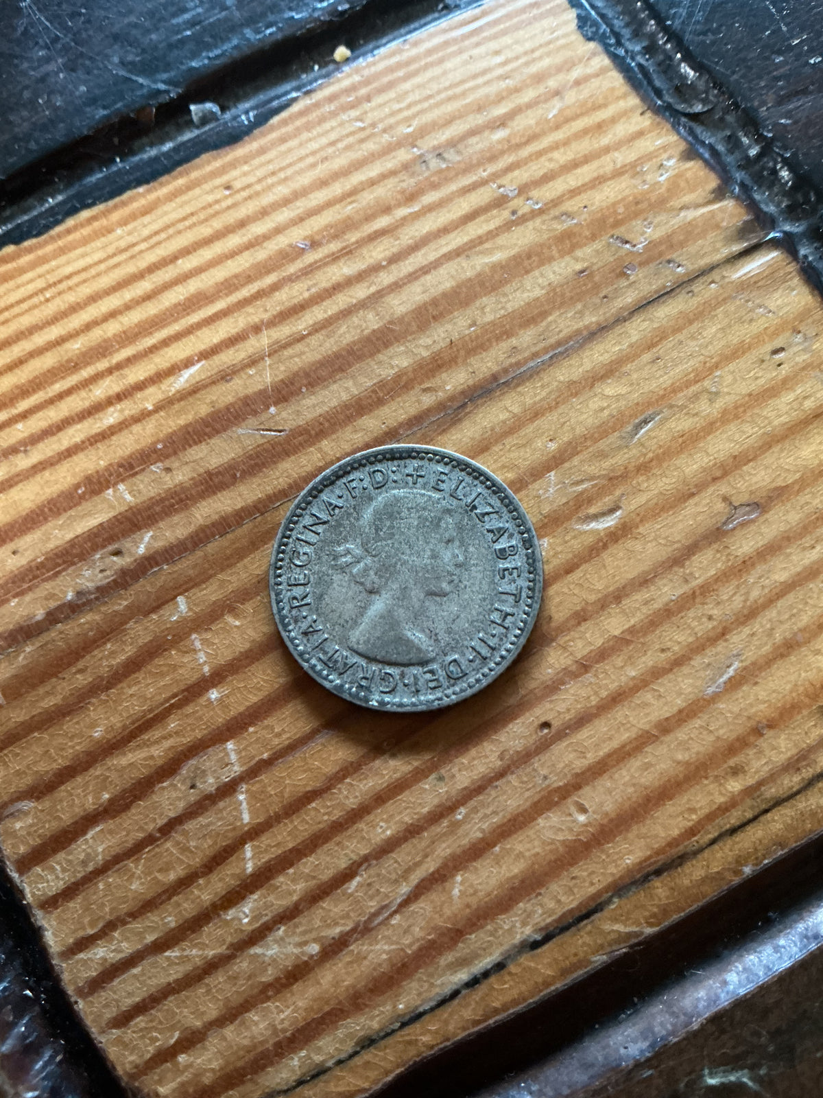 1955 AUSTRALIA ELIZABETH II 1955  SIXPENCE