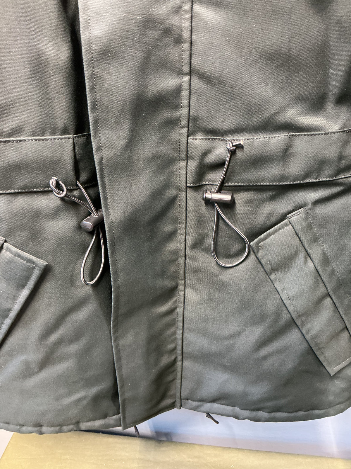 Canadian Military Winter Parkas Small -tall 73/36
