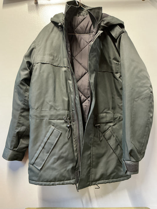 Canadian Military Winter Parkas Medium Regular 70/40