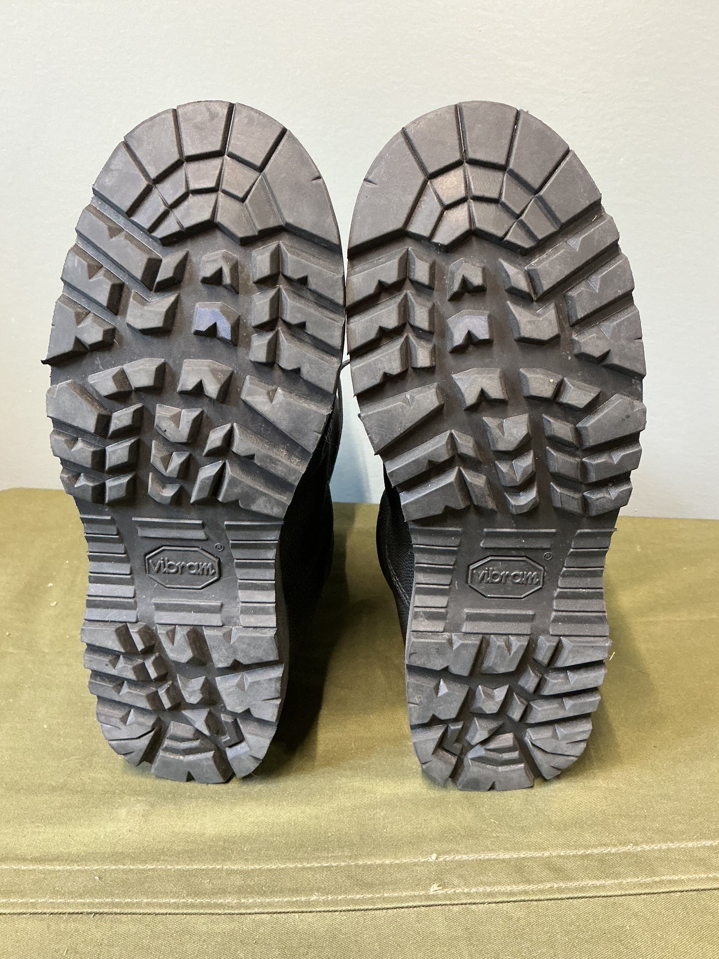 Canadian Military Wet Weather Combat Boots Size 11