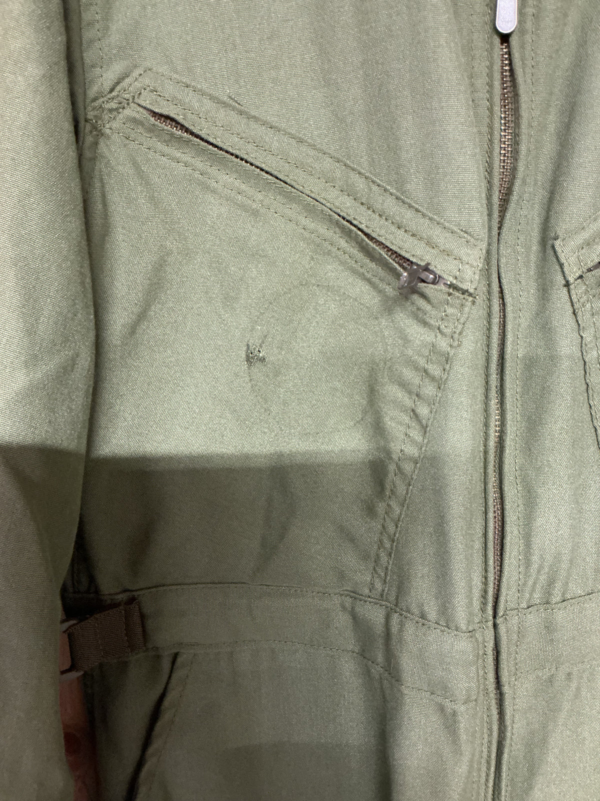 Canadian Forces Flight Suit 67/40 or Medium short