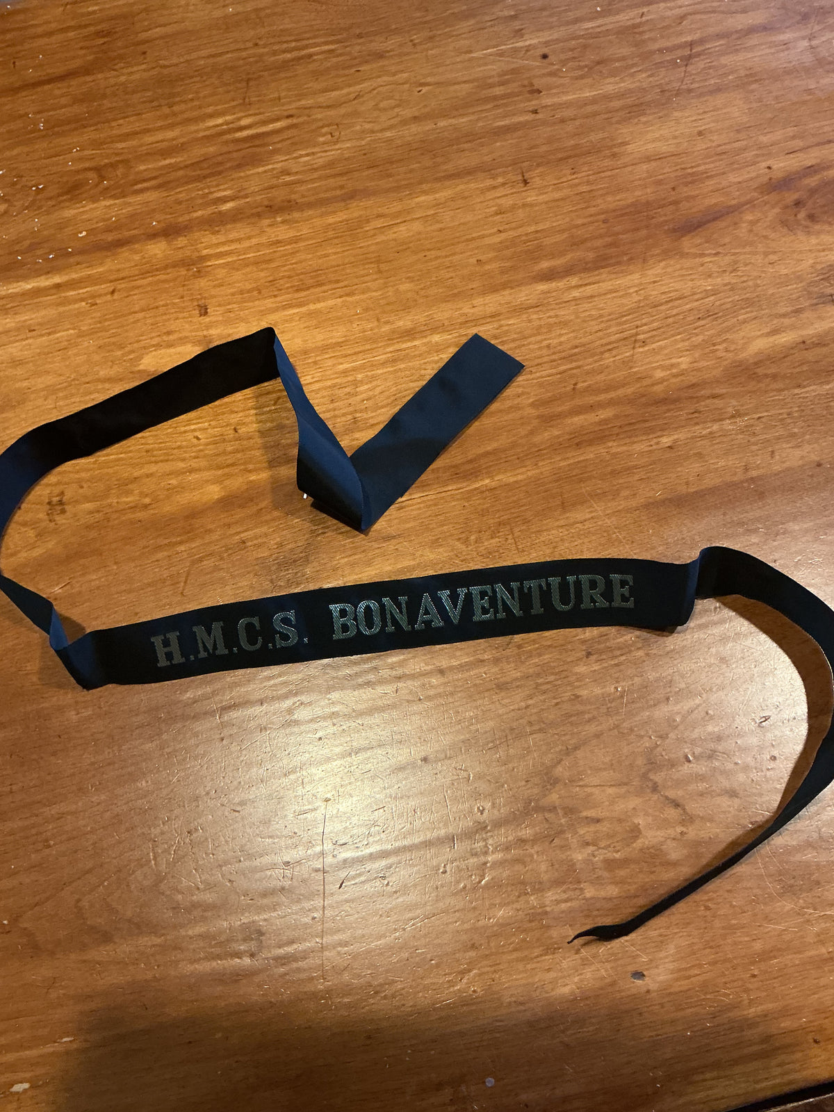 Canadian Navy  HMCS Bonaventure Full Length Cap Tally, in very good condition