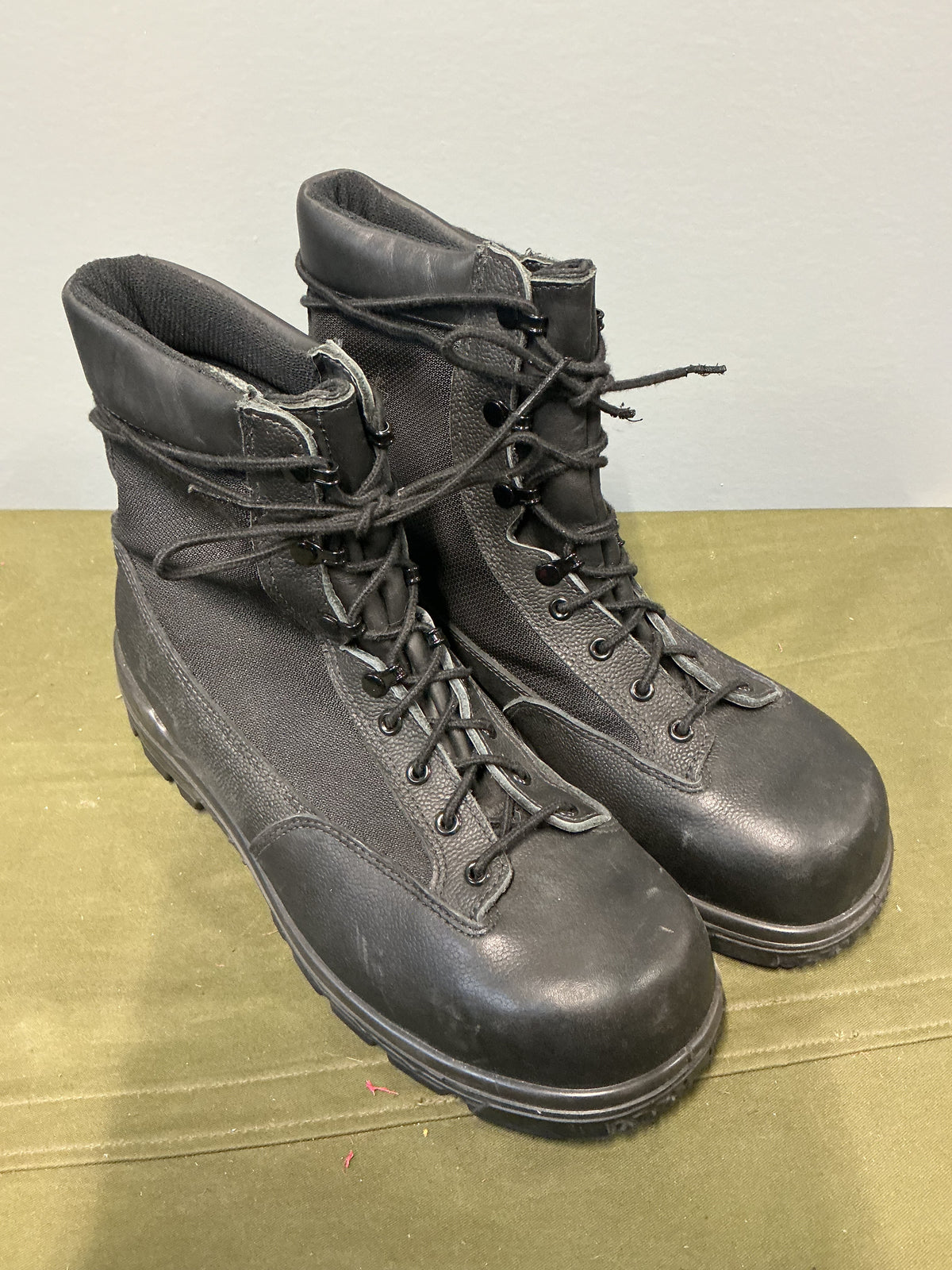 Canadian Navy Cold Wet Weather Safety Boots Size 12 or 190/106