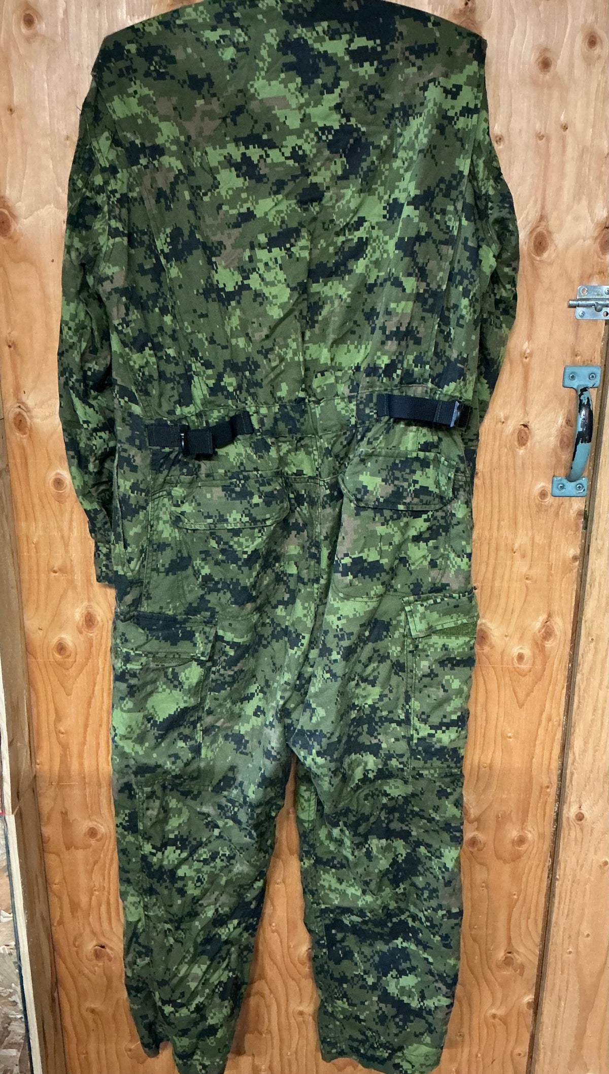 Canadian Forces Cadpat  Pattern Coveralls Size Medium Short or 67/40