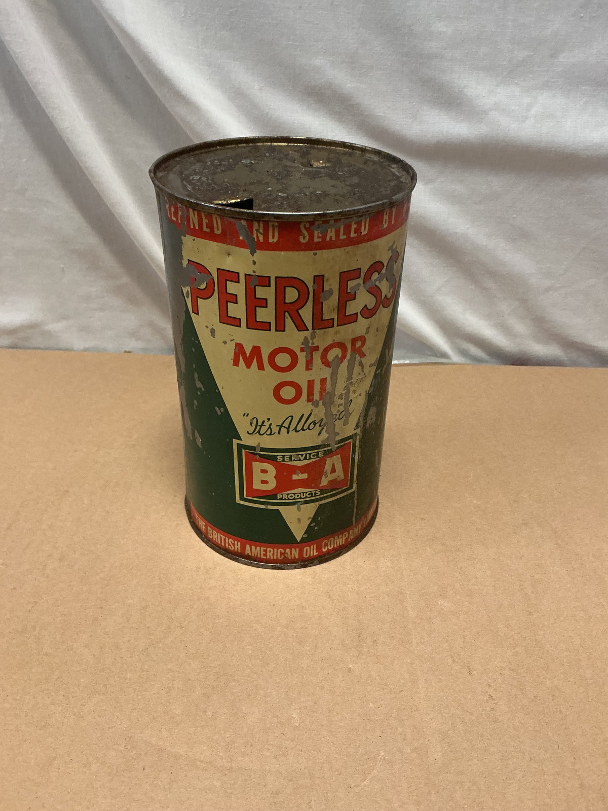 Vintage B-A Peerless motor oil 1 quart-British American oil can