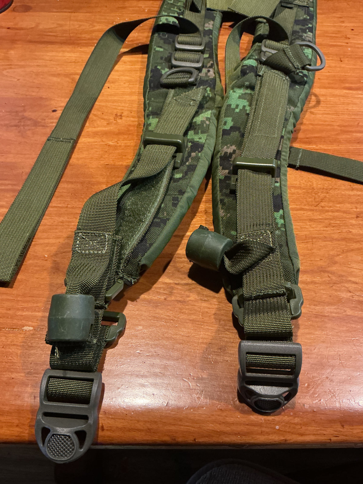 Canadian Forces Replacement Cadpat Shoulder Straps