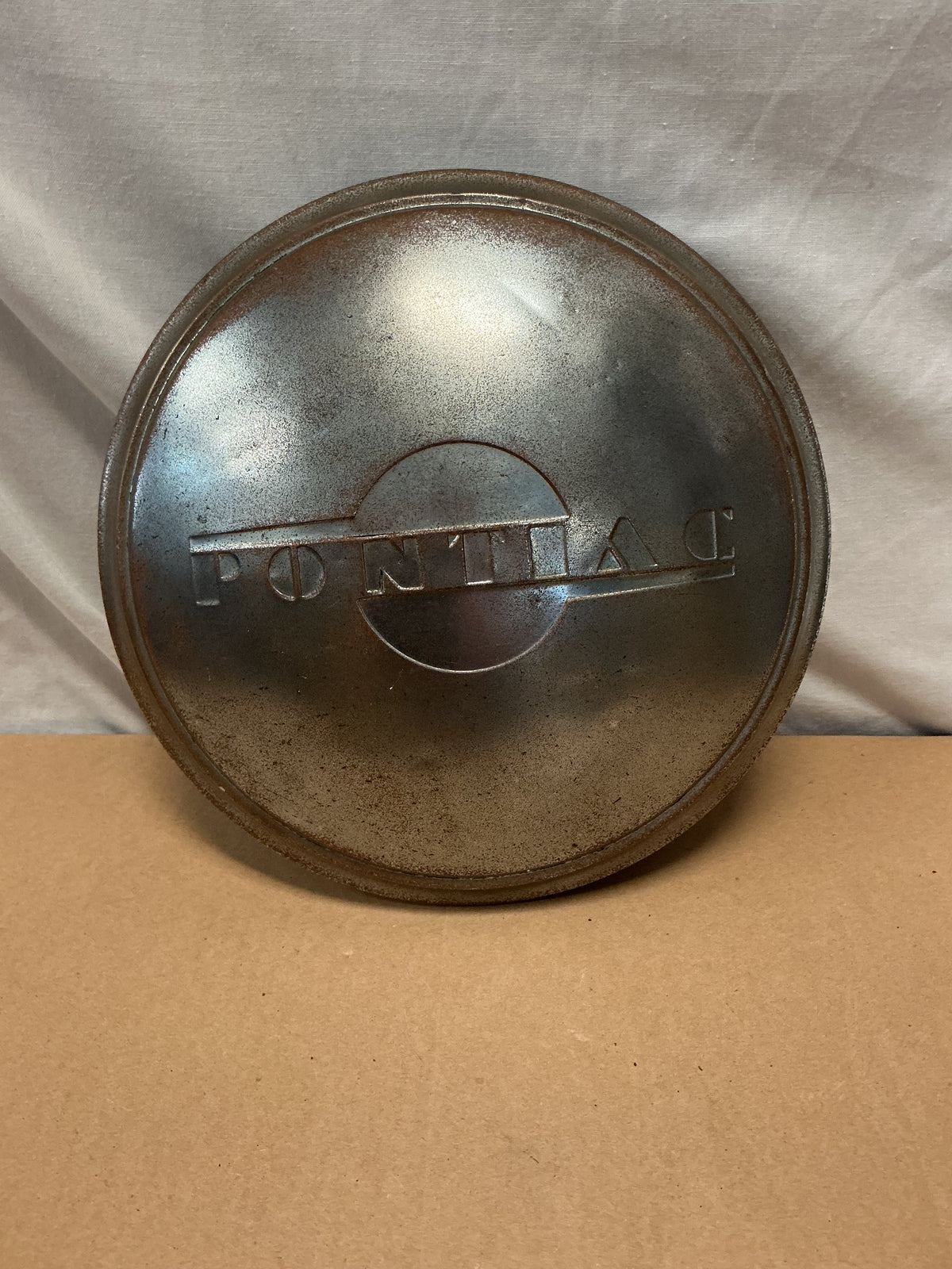 Late 1930’s Pontiac Dog Dish or Poverty/Standard Hubcap