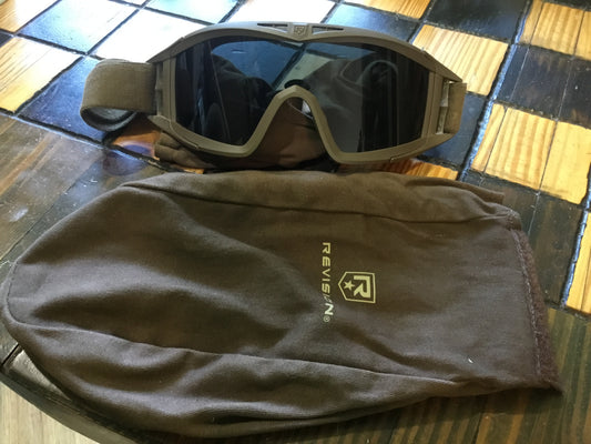 Canadian Forces Revision ballistic Goggles ;smoked;lenses , comes with cloth storage bag