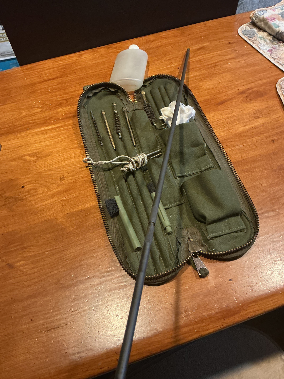 Vintage CANADIAN MILITARY FN C1 CLEANING KIT