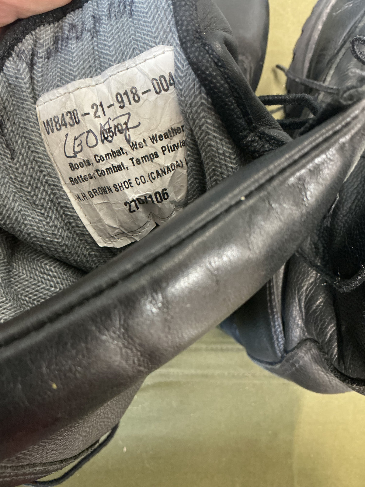 Canadian Forces H.H. Brown Cold/Wet WEATHER COMBAT BOOT SIZE 10 Or 270/106