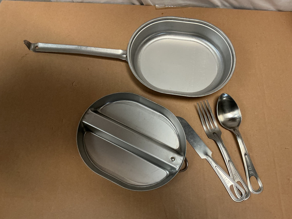 U.S. Military Stainless Mess Kit with Utensils