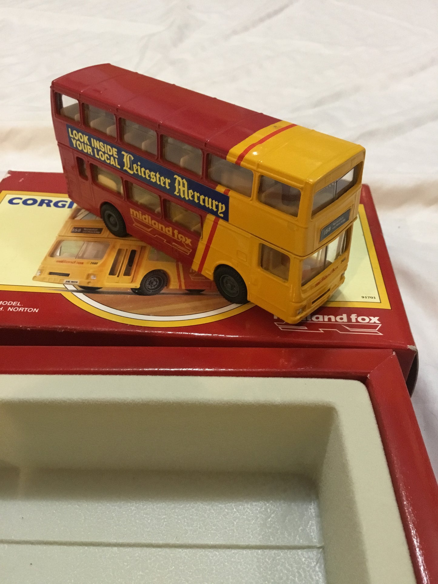 Corgi midland Fox Metro  Bus  in box  1993